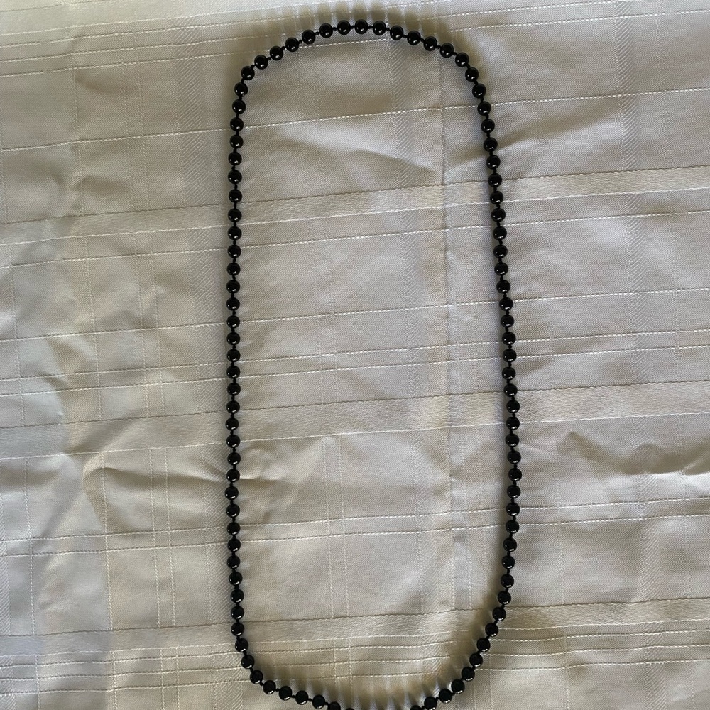 Vintage black glass bead necklace
